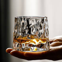 沽咚小茗 螺旋威士忌酒杯水晶玻璃洋酒杯烈酒杯家用创意雕花异形啤酒杯白酒杯冰川杯子 冰川纹1个24.4元